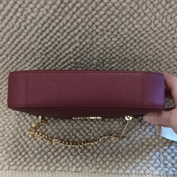 MICHAEL KORS Jet Set Large Saffiano Leather Crossbody Bag - Picture 3 of 10